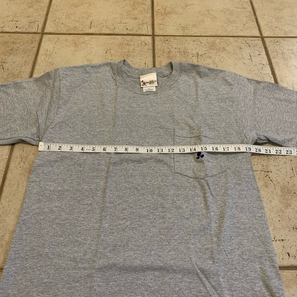 Vintage Walt Disney World Mickey Mouse Pocket T-Shirt Size M - Picture 3 of 5